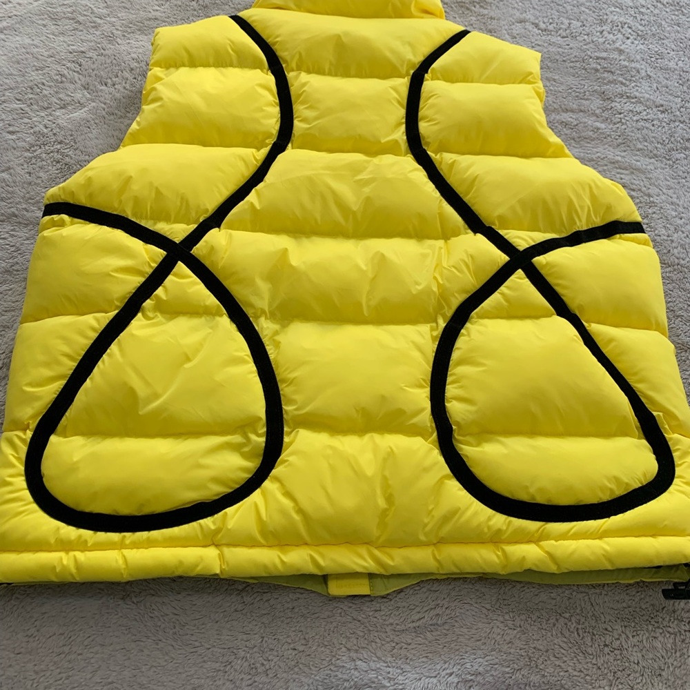 6PM VEST - Picture 5 of 9